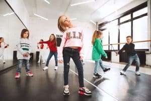 Zašto je ples dobar za djecu 01 - Plesni klub Split - ex Mirela